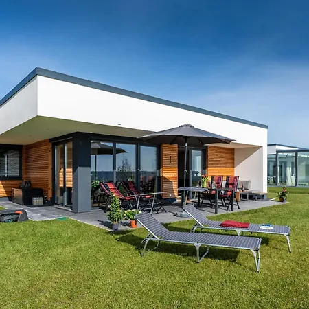 Tatil Evi Hangar 19 Luxusbungalow Am H8 Schwerin (Mecklenburg-Vorpommern)